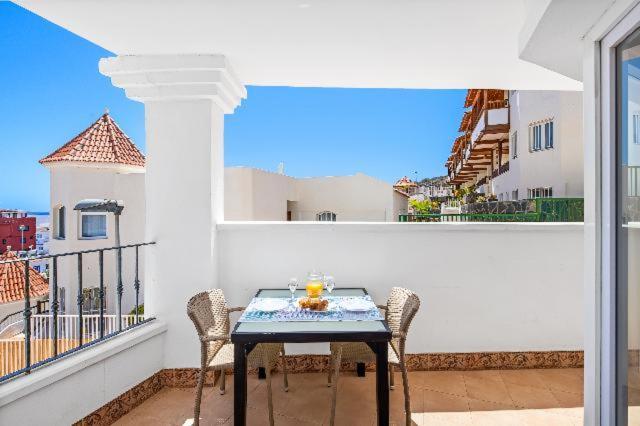 Bahia Blue - La Caleta Apartment Costa Adeje  Bagian luar foto